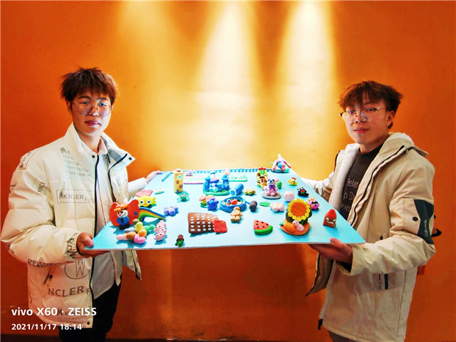 Creative Handcraft 双手“捂热”校园冬日——公益对话第4期:公益加油站