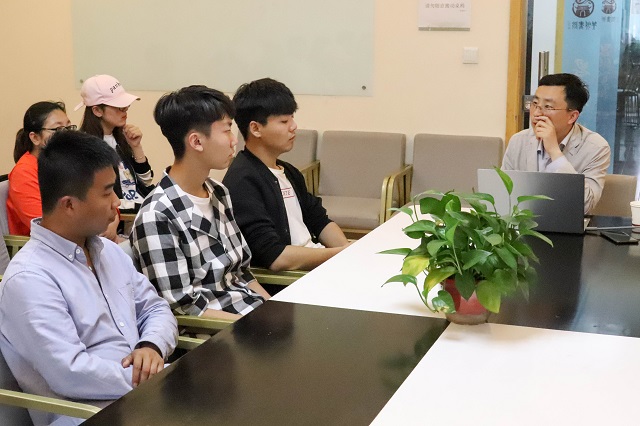 “感”于超越·思维扩宽——箕城书院第六讲“超越感觉”多元批判思维训练营